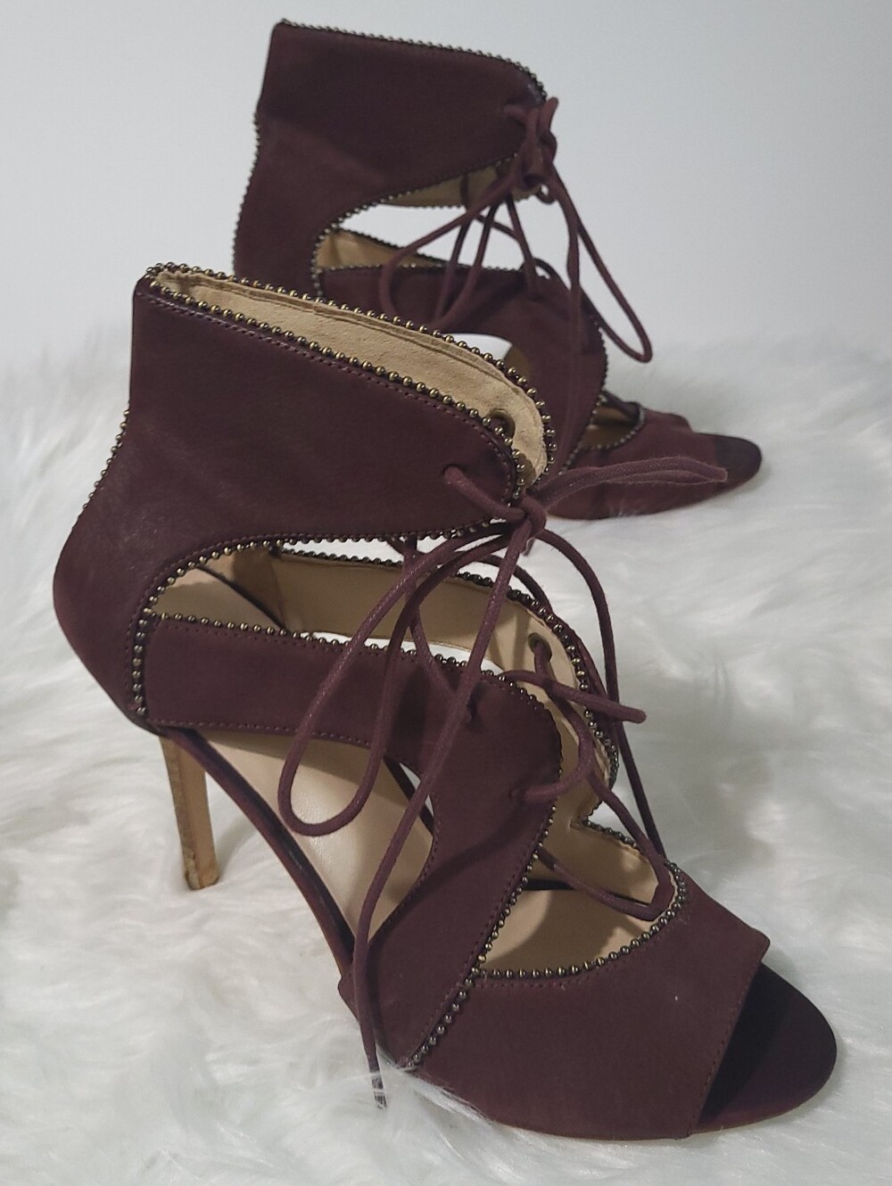 Nine West Ghillie Burgundy Plum Faux Suede Lace Up Cut Out Heels Size 7M